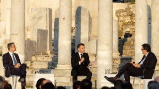 Macron and Mitsotakis