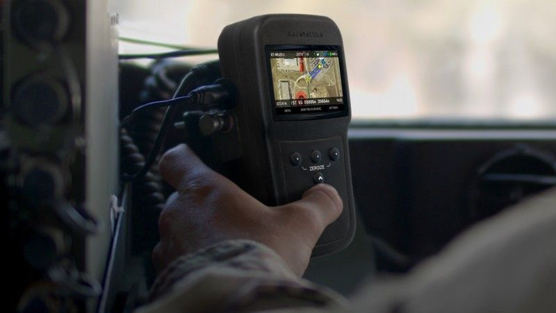 Odbiornik GPS NavGuide™.
