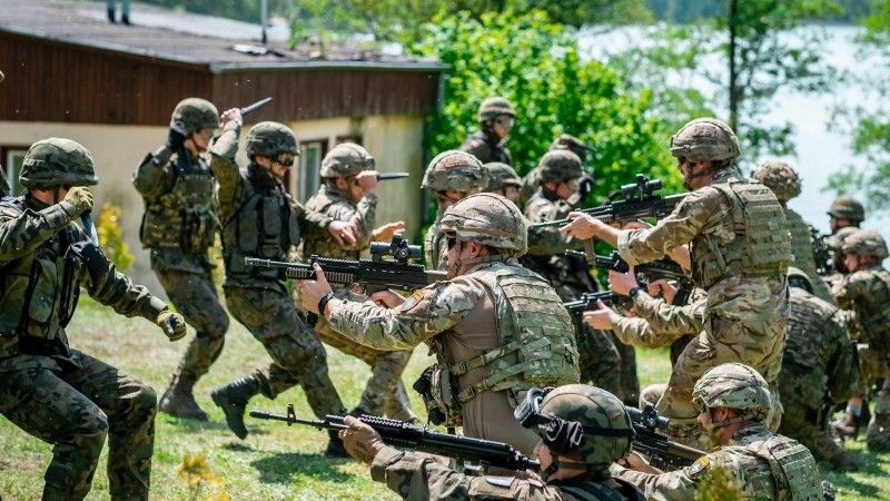 Walka w bliskim kontakcie