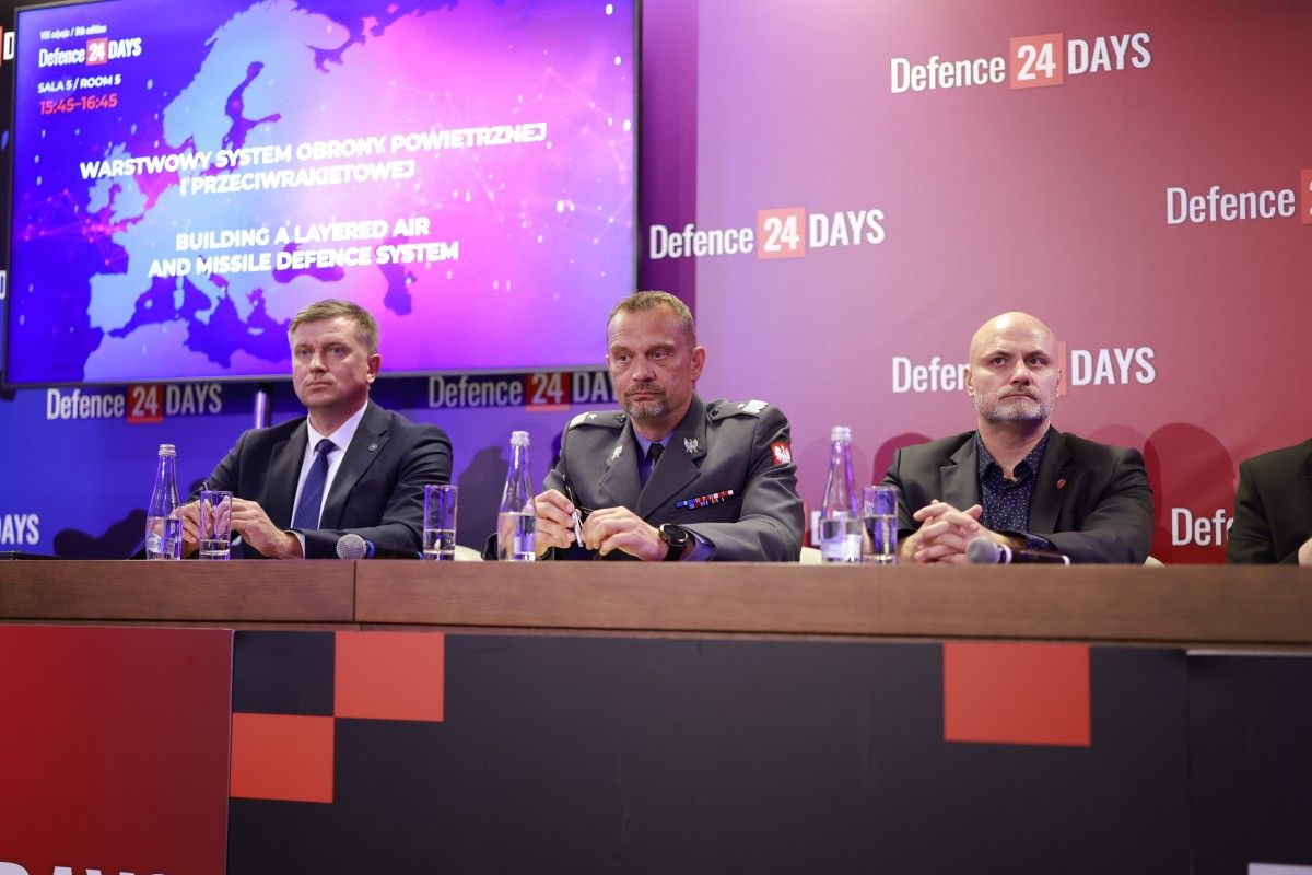 Modernizacja co kwartał, ale jak? Przeciwlotnicy potrzebują rakiet i ludzi