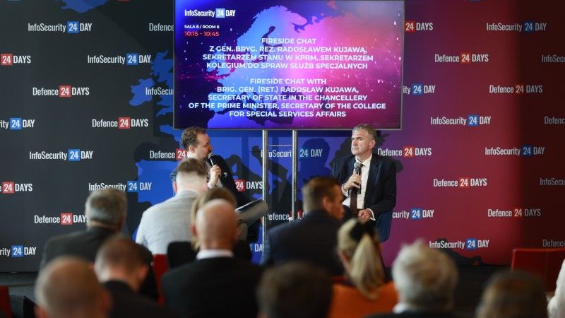 Fireside Chat z Radosławem Kujawą podczas InfoSecurity24Day 2026