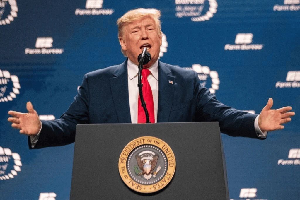Wtorkowy przegląd mediów; Trump pod presją; Ewolucja, nie rewolucja w BBN