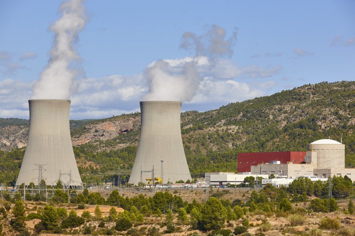 Rosatom nie zwalnia w Iranie. Blok nr 2 w Buszehr gotowy w 60 proc.