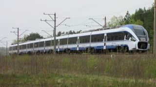 Cyfryzacja i postęp technologiczny nie omijają również kolei. Jak do kwestii związanych z nowymi rozwiązaniami i wyzwaniami podchodzi PKP SA?