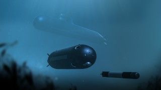 Wizualizacja autonomicznego pojazdu podwodnego Saab Autonomous Ocean Drone. W tle okręt podwodny projektu A26 (typu Blekinge). Na pierwszym planie lekka torpeda Tp 47 (Saab Lightweight Torpedo).
