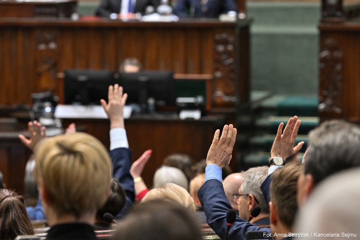 System bezpieczeństwa do przebudowy. Nowe uprawnienia dla służb, silniejsze RCB i tarcza nad infrastrukturą krytyczną