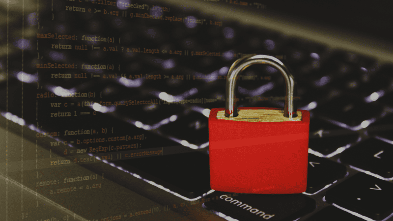 Dwa tygodnie po informacjach o podatności w oprogramowaniu hostingowym, pojawiły się rządowe zalecenia w sprawie. Podmioty KSC powinny jak najszybciej zaktualizować systemy.