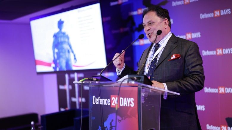 gen. bryg. Peter Rafferty, prezes Galvion UK Limited