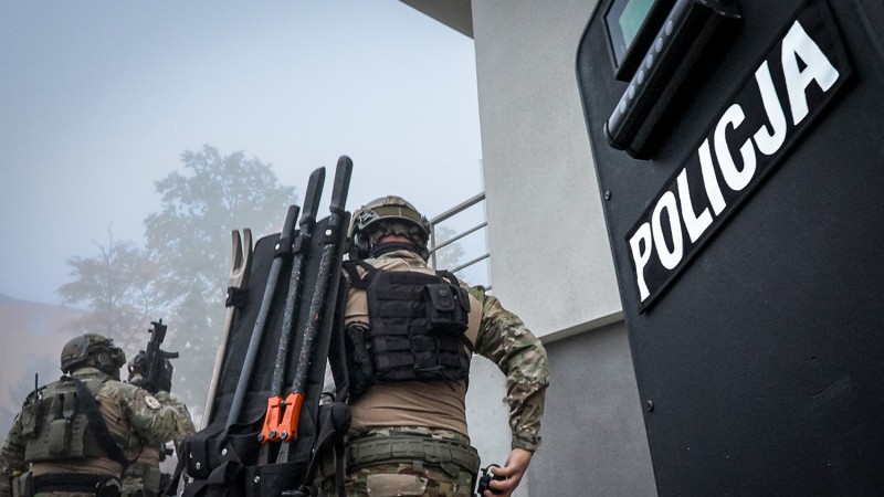 Funkcjonariusze Centralnego Biura Śledczego Policji