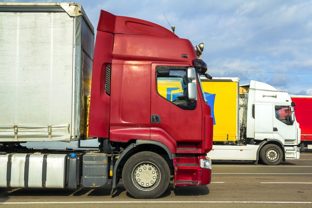 Ratunek dla polskich TIR-ów? Rusza inwestycja Orlenu za 800 mln zł