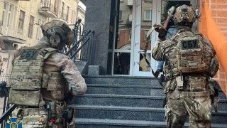 Funkcjonariusze SBU w trakcie akcji