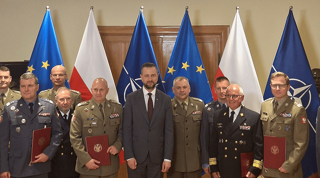 Duże zmiany kadrowe w Wojsku . Zapadły decyzje