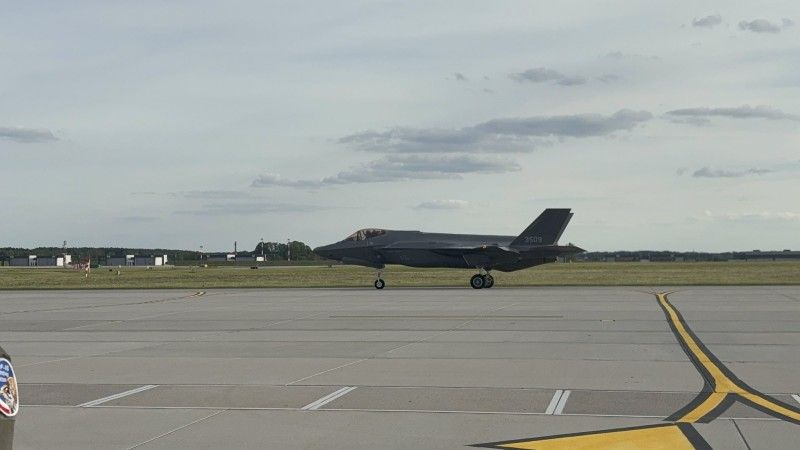 F-35 Husarz