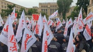 protest więziennej "Solidarności" przed Ministerstwem Finansów