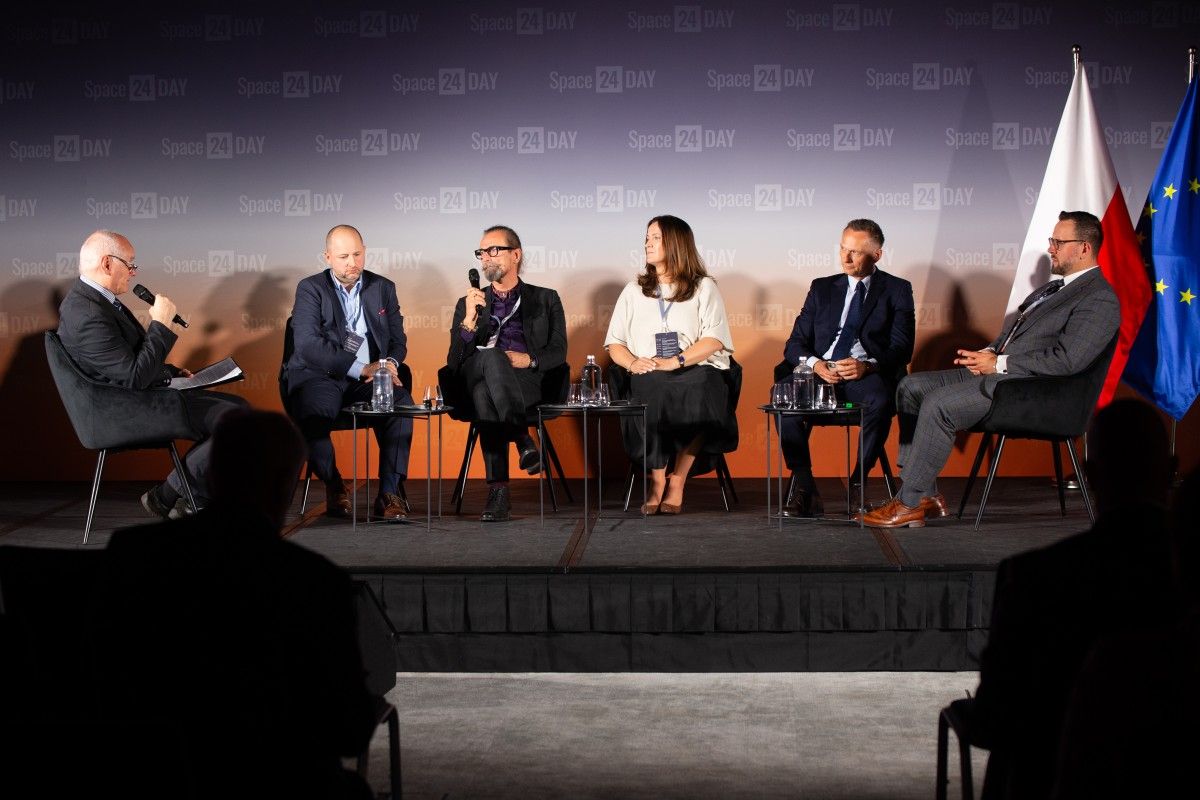 Bezpieczna łączność to priorytet. Debata na Space24 Day
