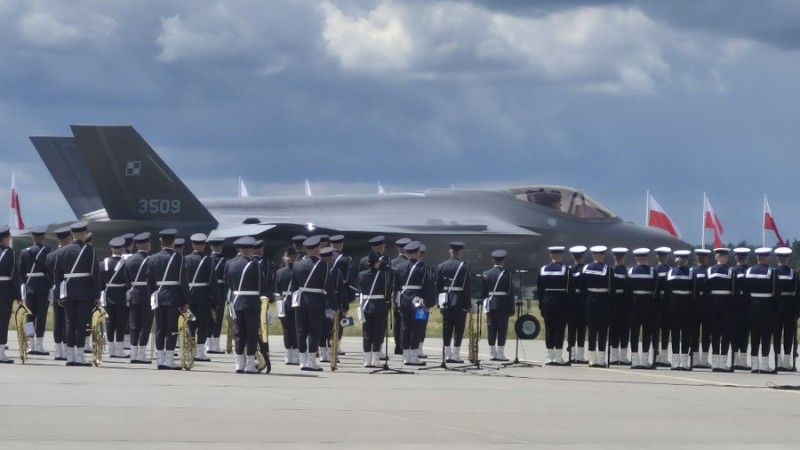 Oficjalne powitanie F-35A w bazie w Łasku