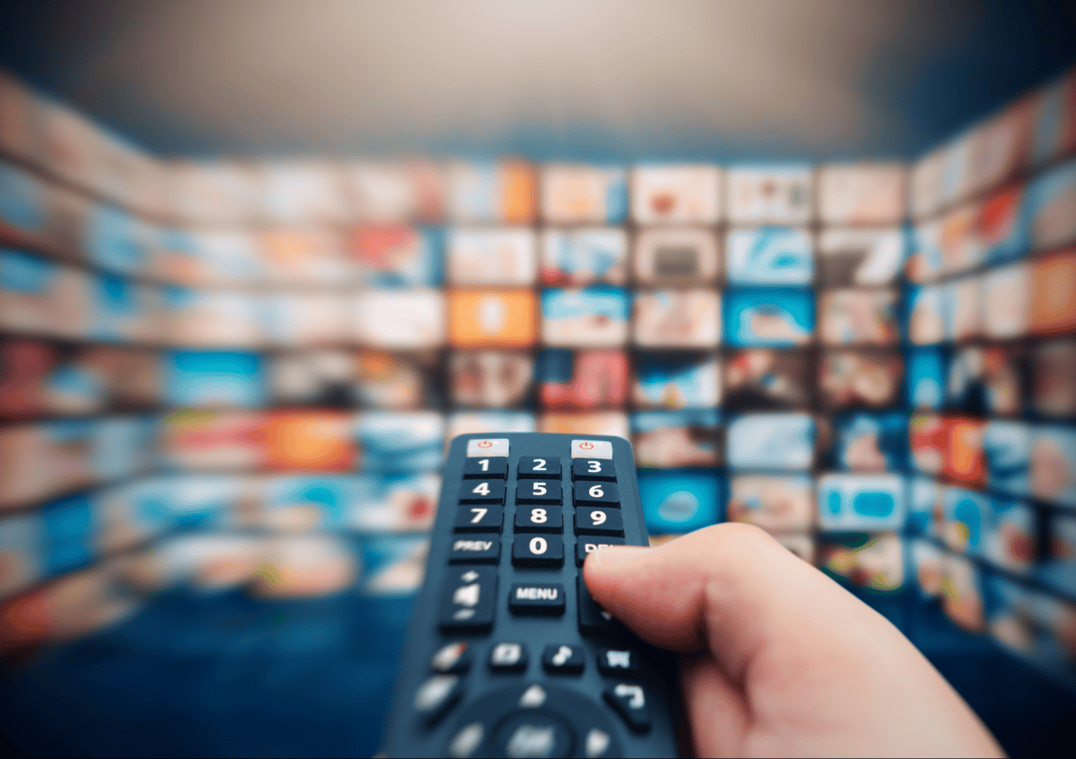Brytyjski rząd zmusi Big Techy do promowania rzetelnych informacji?