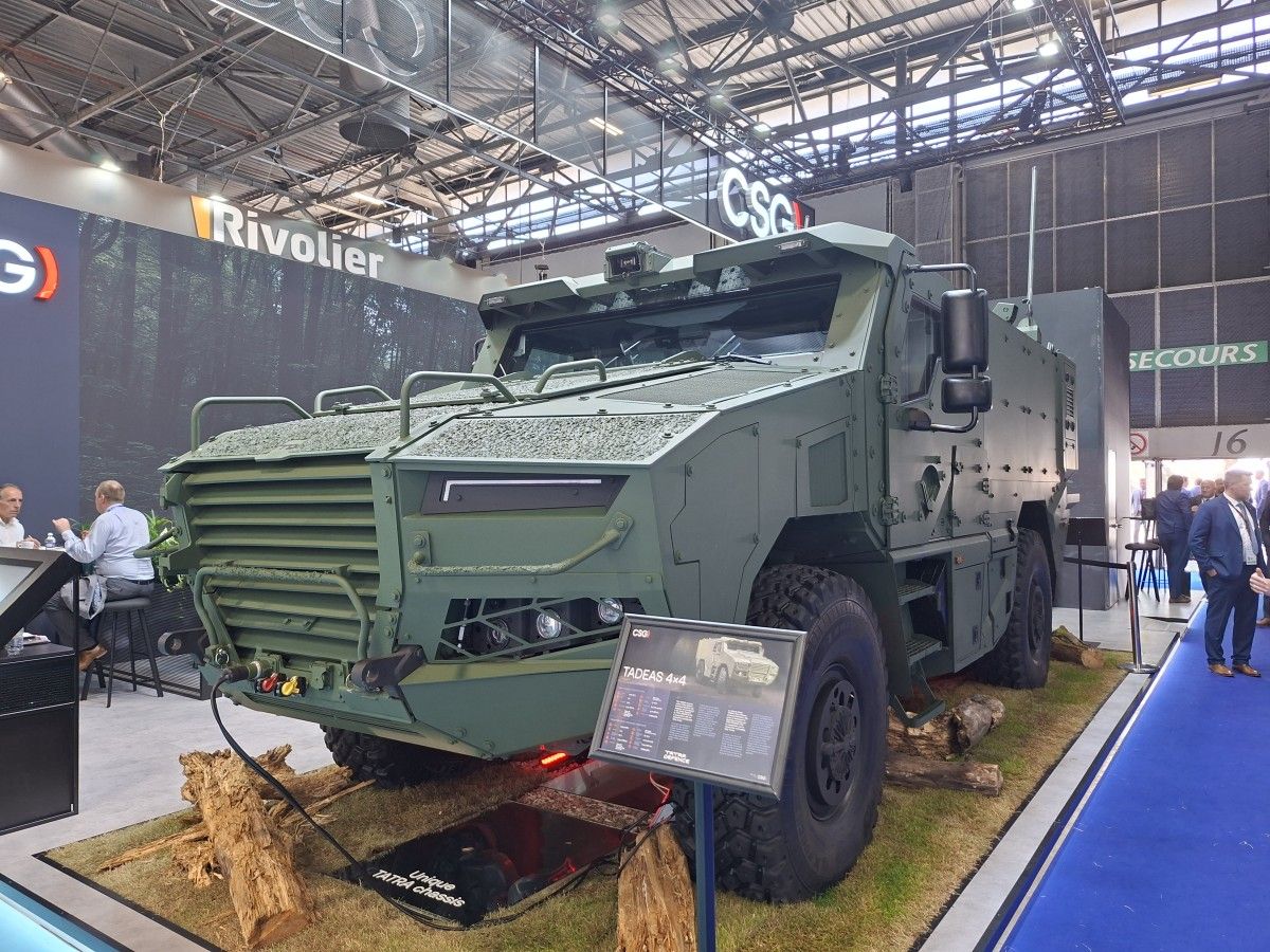Премьера чешского микроавтобуса в Париже. Компания намерена завоевать зарубежные рынки