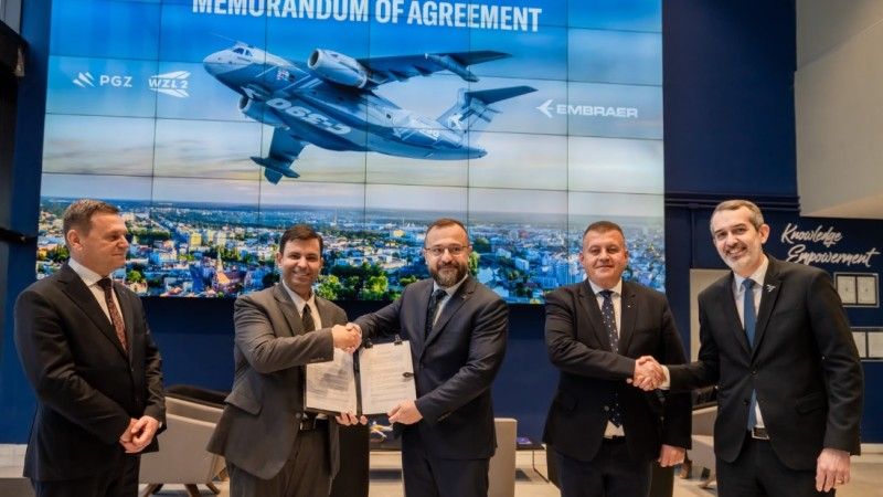 Podpisanie porozumienia Embraer oraz WZL-2
