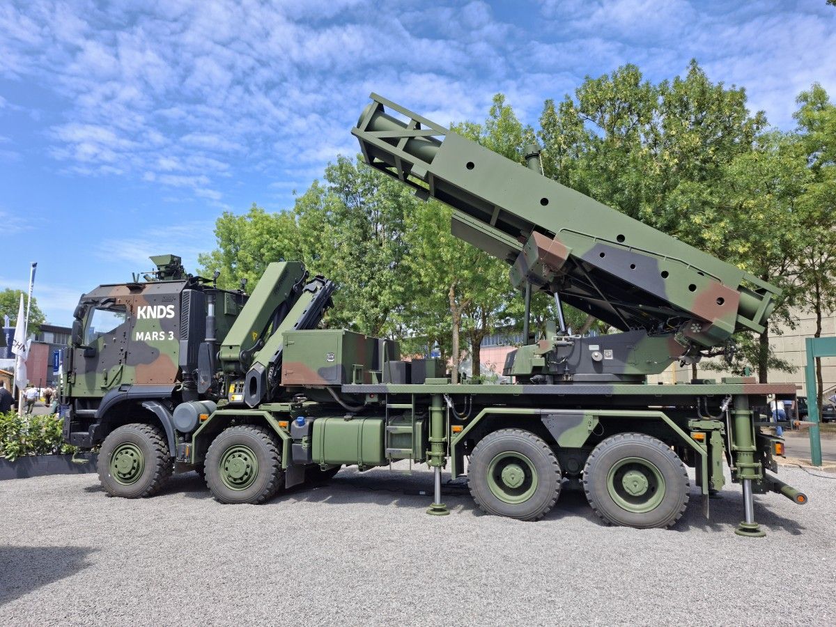Rakietowa suwerenność. „Homar” po francusku i niemiecku na Eurosatory 2026