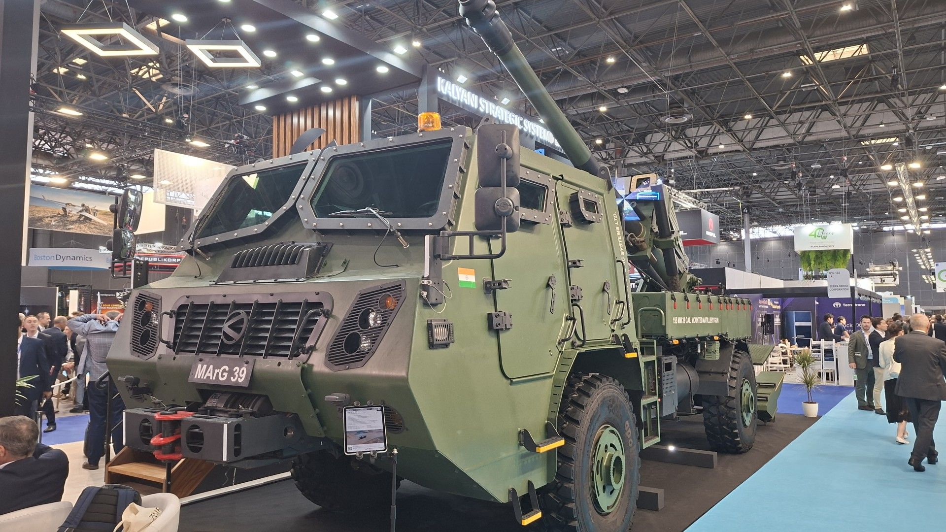 Indian self-propelled howitzer MArG 39-BR debuts at Eurosatory, targets US market