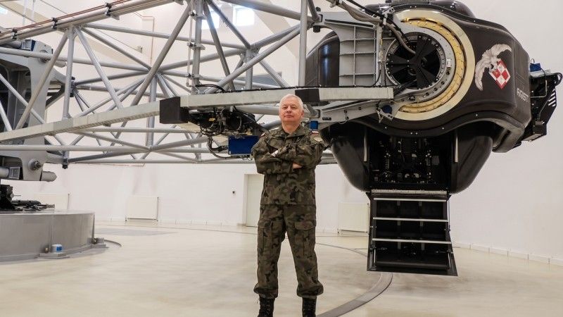 Wywiad z płk dr hab. n. med. Grzegorzem Kade, prof. UwS, dyrektorem Wojskowego Instytutu Medycyny Lotniczej.
