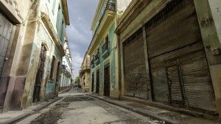 old-buildings-in-havana-cuba-2026-01-11-10-01-20-utc