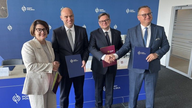 Podpisanie umowy między CPK a Energa Operator
