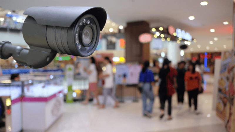 Holenderskie służby ostrzegają przed cyberszpiegostwem prowadzonym przez Rosję za pośrednictwem kamer IP. W całej Europie zidentyfikowano 87 tys. podatnych urządzeń.