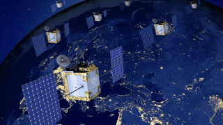 OneWeb, Eutelsat, Satelity