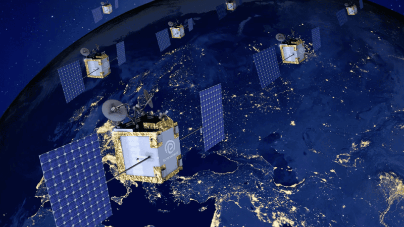 OneWeb, Eutelsat, Satelity