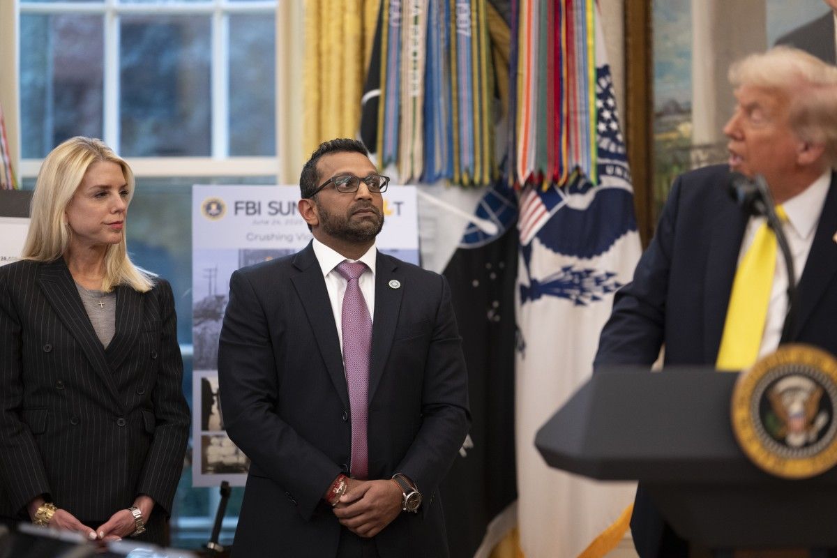 Szef FBI ma jechać do Moskwy. Kanał operacyjny czy polityczny prezent dla Kremla?