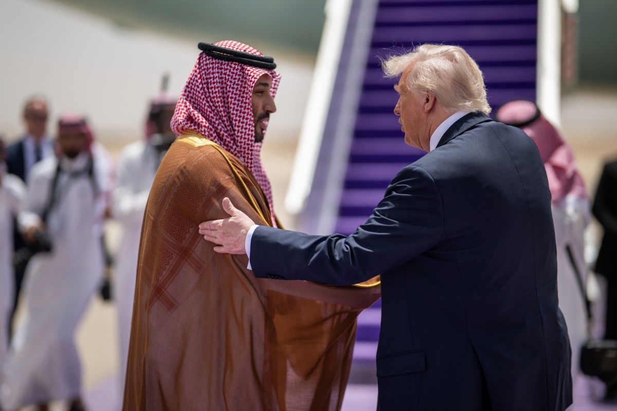 Atom za uznanie Izraela. Trump stawia niespodziewane warunki Saudom