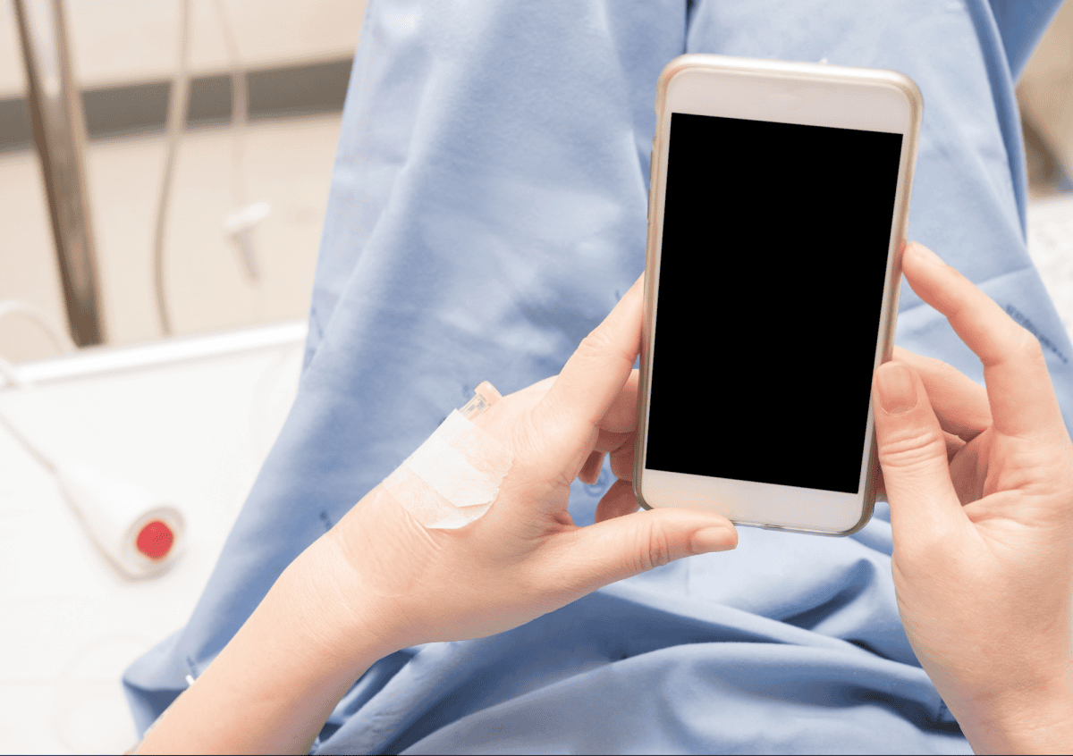 Smartfony na oddziałach psychiatrycznych. Prezes UODO chce jasnych zasad
