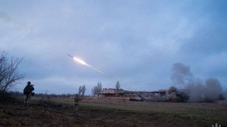 BM-27 Uragan.