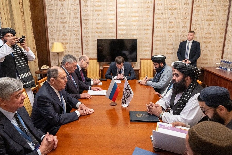  Od terrorystów do partnerów. Rosja wykorzystuje talibów do odzyskania Azji Środkowej