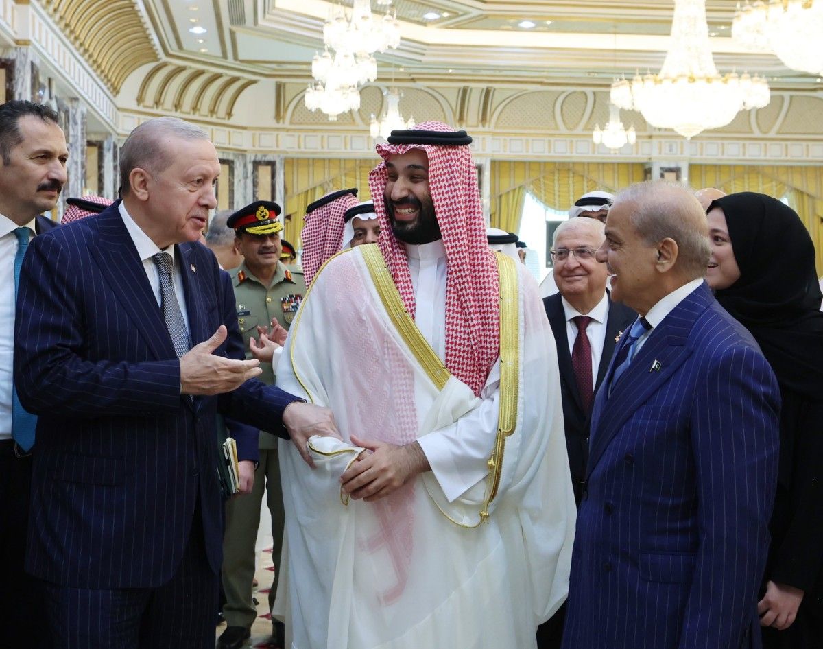 Przemysł, drony i wspólne ćwiczenia. Turcja o polach współpracy z Arabią i Pakistanem