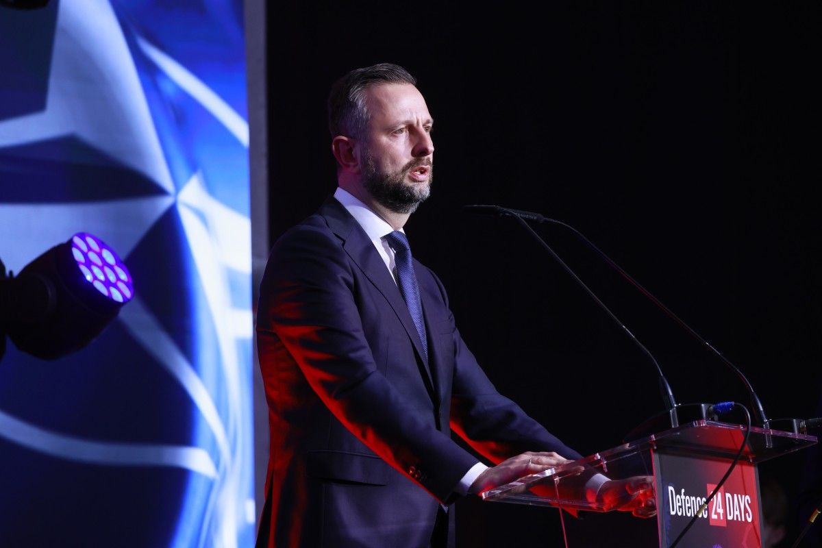 Szef MON: SAFE to „S” jak sojusze, „A” jak armia, „F” – jak fabryki, „E” jak Europa