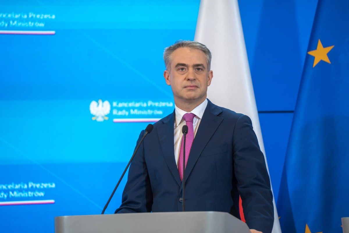 The Dispute Over large  Tech. Deputy Prime Minister Takes a Swipe at the President