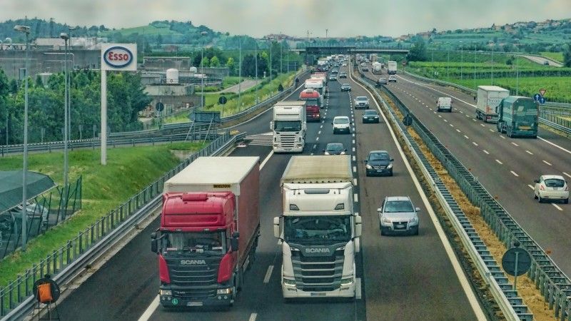schwoaze-highway-3392100