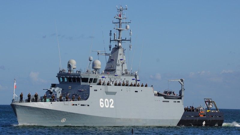 Niszczyciel min ORP Albatros (602).