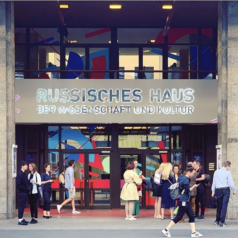 Dom Rosyjski w Berlinie. Instytucja kultury czy ekspozytura rosyjskiego wywiadu?
