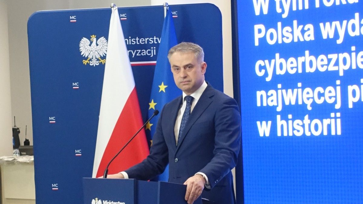 Brzoska kontra Meta. Gawkowski: żądam realnych działań