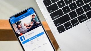 W Kalifornii ruszył kolejny proces przeciwko Mecie. Firma została oskarżona o działania mające uzależnić dzieci od Facebooka. Właściciel zdecydowanie temu zaprzecza.