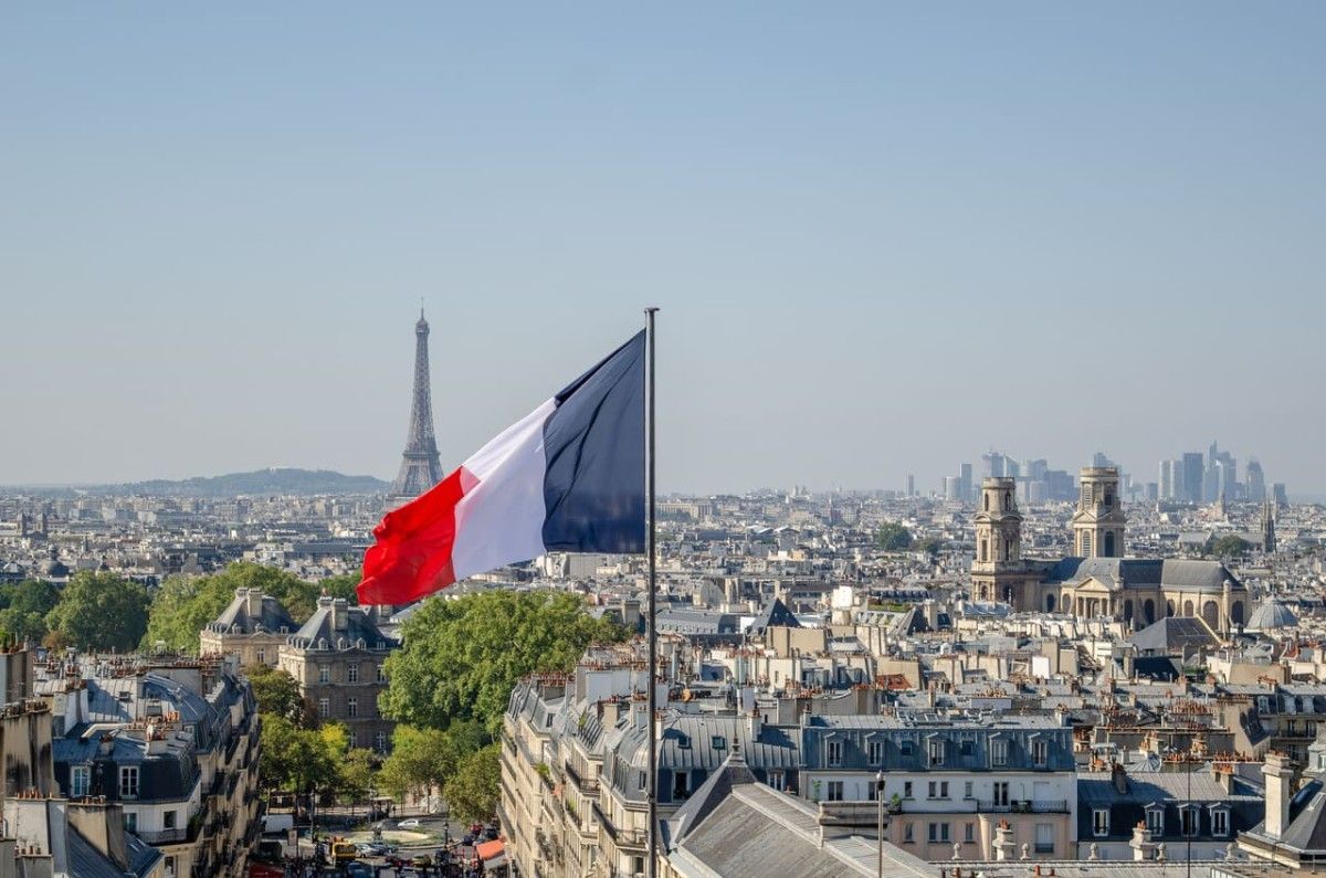 Strach przed wojną nad Sekwaną. „Francja nie jest gotowa”