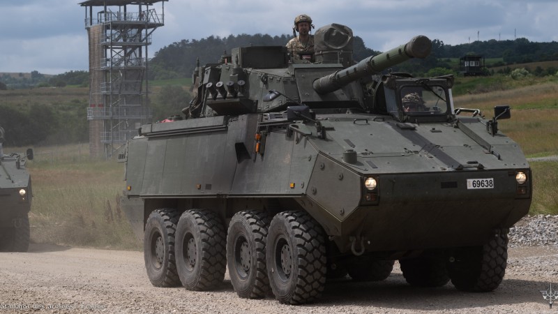 Belgijski wóz wsparcia ogniowego DF90.
