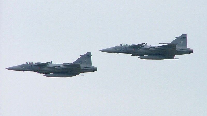Para węgierskich myśliwców Gripen - zdjęcie poglądowe