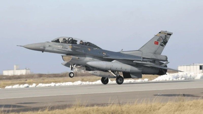 turecki F-16