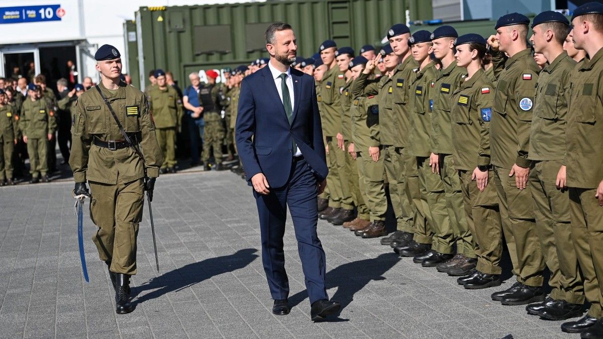 „Priorytetem rozwijanie klas dronowych”. MON z planem na kadetów