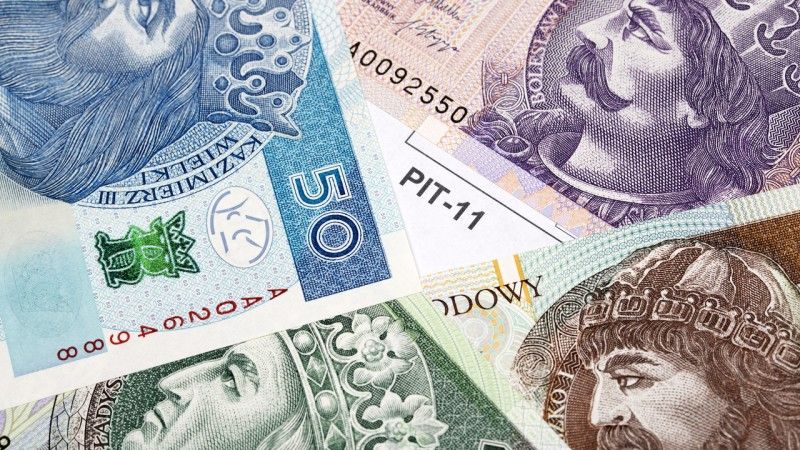 Polskie banknoty wespół leżące - zdjęcie poglądowe